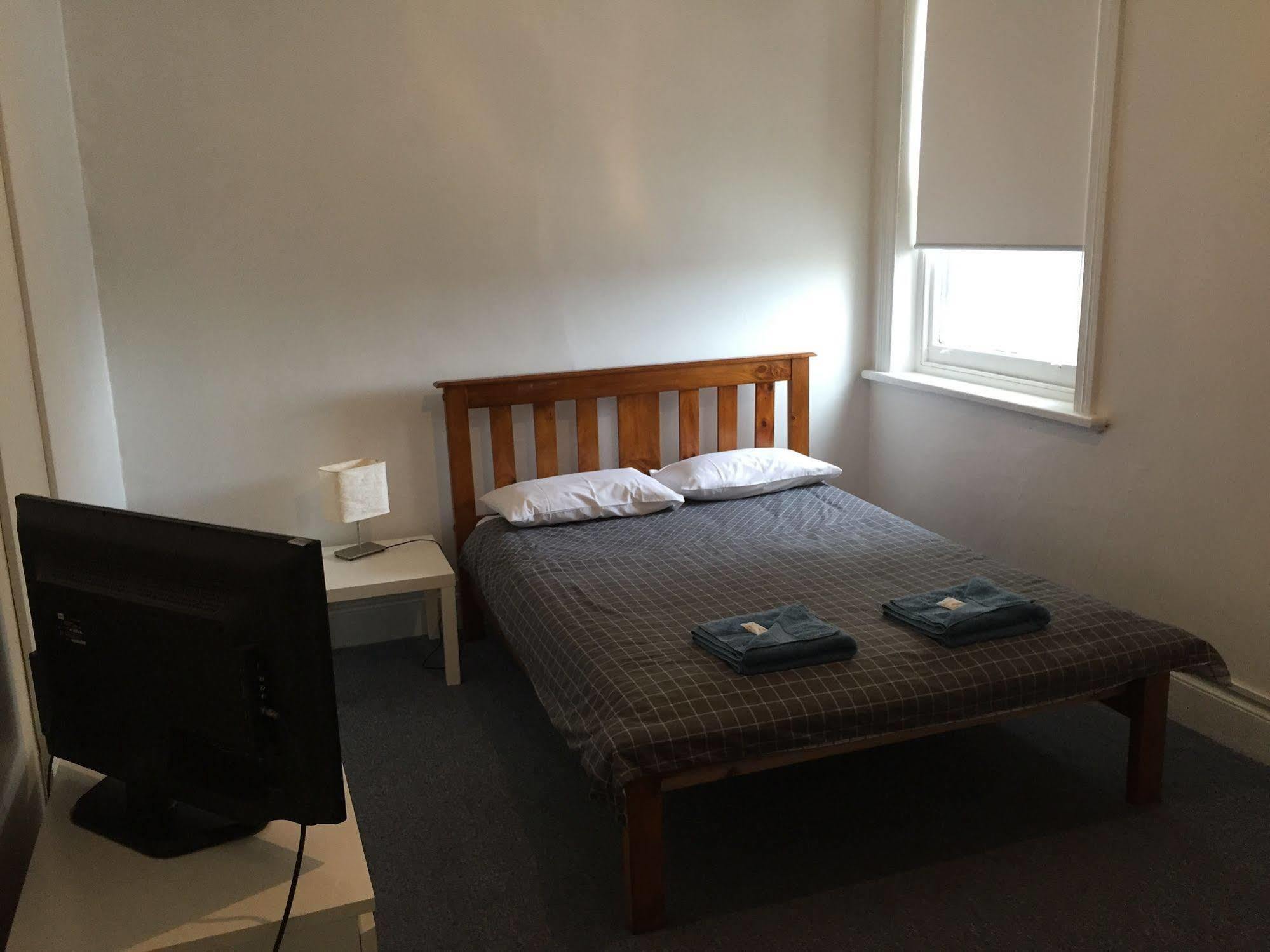 Crown Inn Hotel Kingston Se Eksteriør bilde